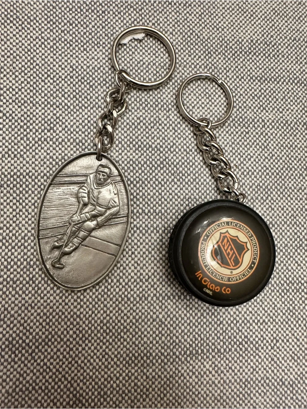 Lot of 4 Vintage NHL Hockey Keychains